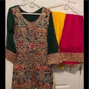 Pakistani Gharara Suit